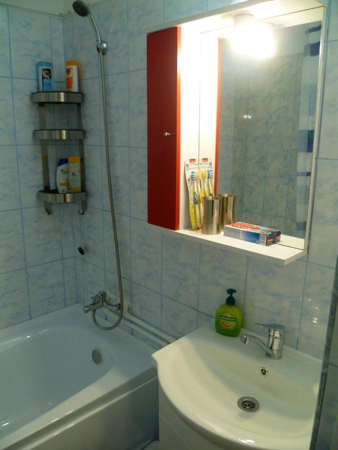 Romanilor - Studio First Floor ديفا المظهر الخارجي الصورة